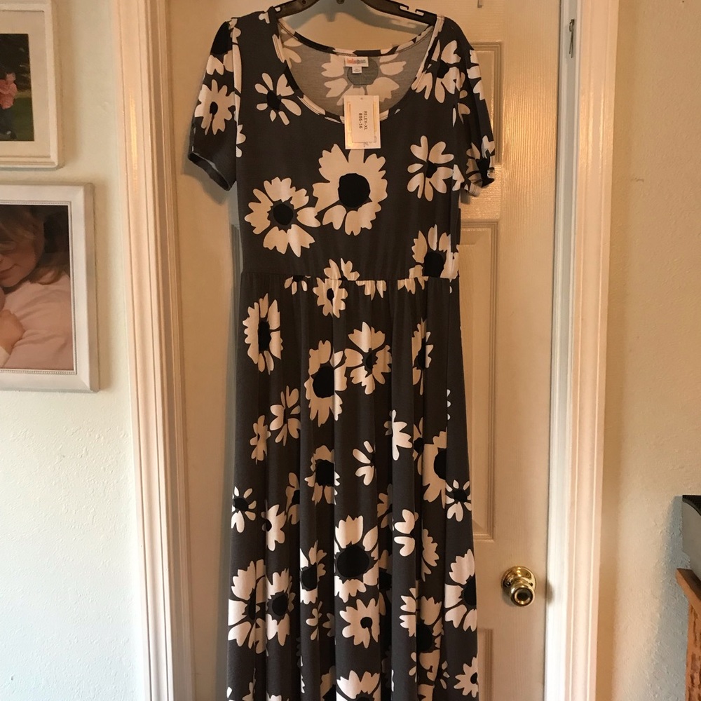 Lularoe Riley